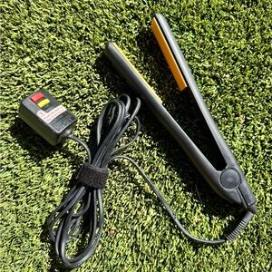 CHI 1 inch Ceramic  Hair Straightener